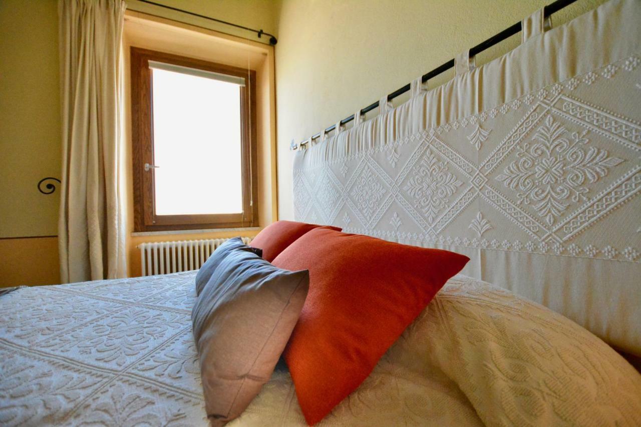 Romantic Suite Canelles Cagliari Exterior foto