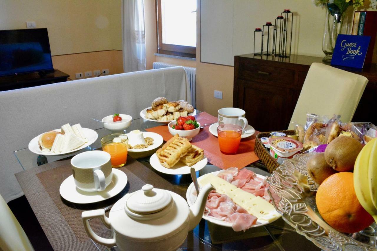 Romantic Suite Canelles Cagliari Exterior foto