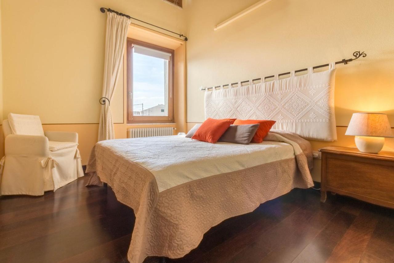 Romantic Suite Canelles Cagliari Exterior foto